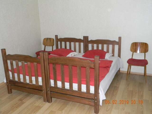 Хостелы GEO Vake Hostel Тбилиси-12